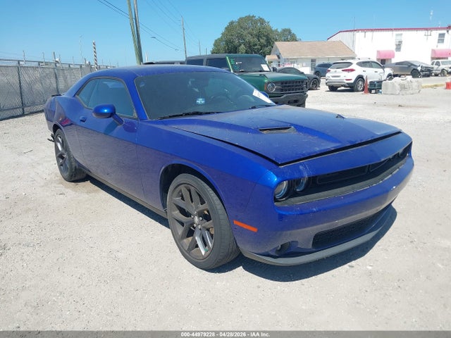 Salvage Dodge Challenger Image
