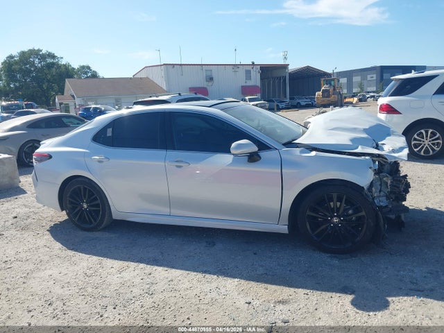 Toyota Camry Xse