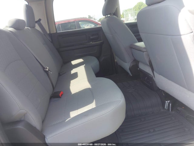 Ram 1500 Tradesman  4x4 5'7 Box