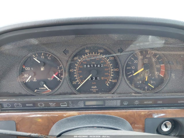 Mercedes-Benz 560 Sec