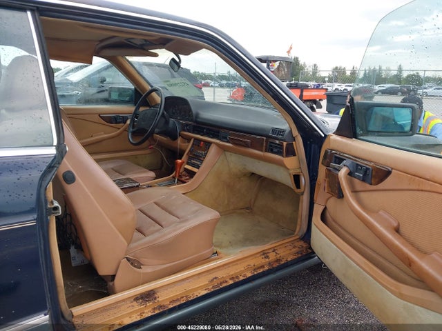 Mercedes-Benz 560 Sec