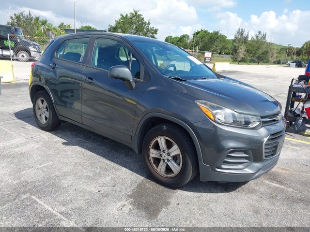 Salvage Chevrolet Trax Image