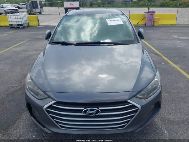Hyundai ELANTRA Sel