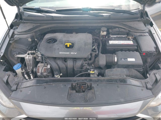 Hyundai ELANTRA Sel