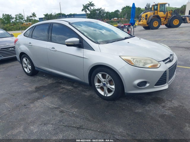 Salvage Ford Focus Image
