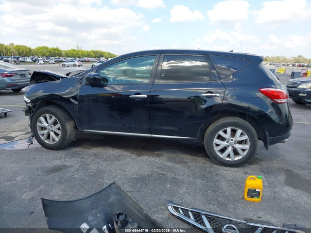Nissan Murano S