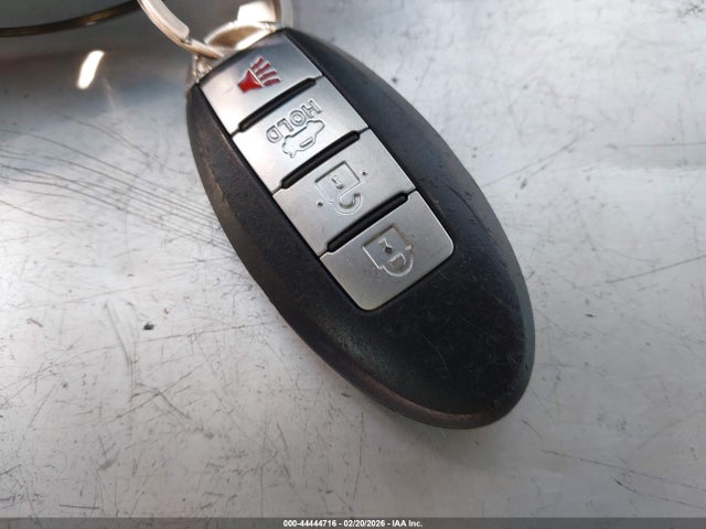 Nissan Murano S