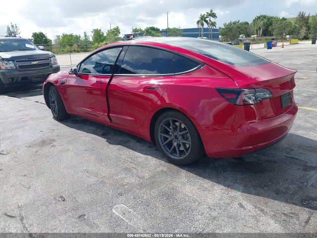 Tesla Model 3 Long Range