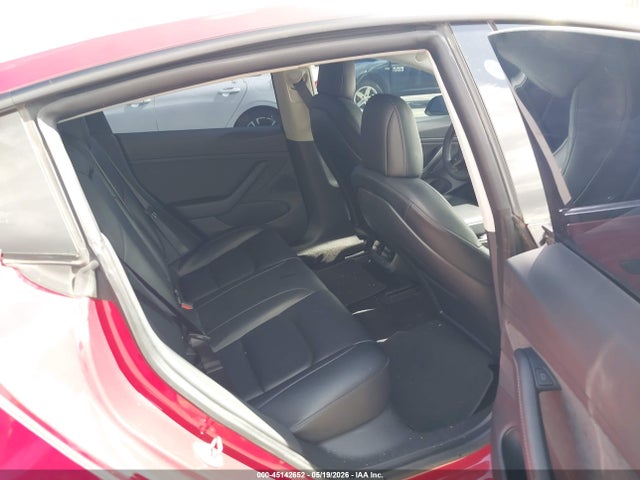 Tesla Model 3 Long Range