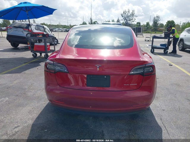 Tesla Model 3 Long Range