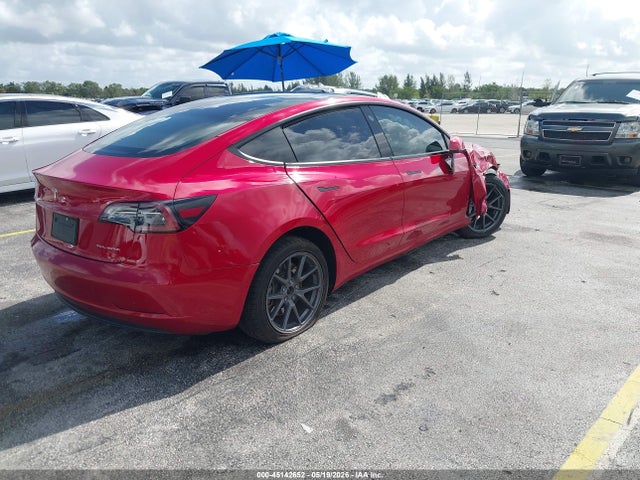 Tesla Model 3 Long Range