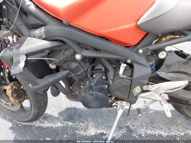 Triumph Street Triple R