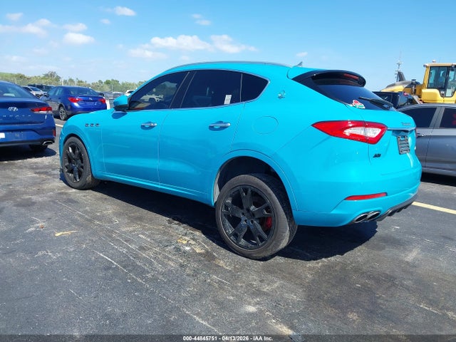 Maserati Levante S