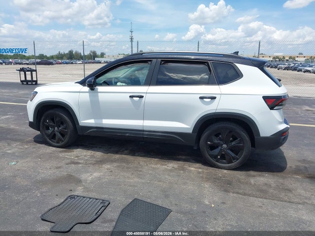 Volkswagen Taos 1.5t Se Black