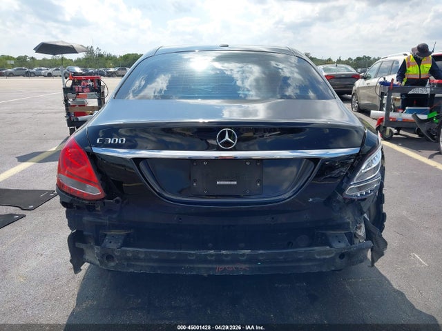 Mercedes-Benz C-Class Sport