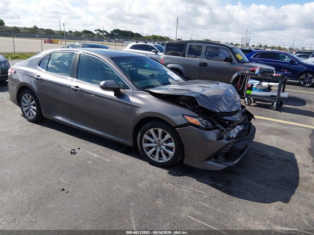 Salvage Toyota Camry Image