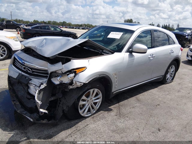 INFINITI Qx