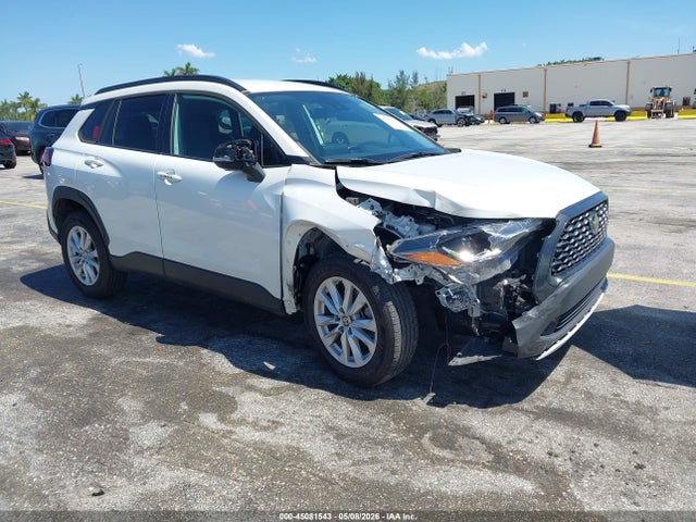 Salvage Toyota Corolla Image