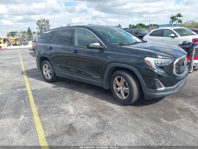 Salvage GMC Terrain Image