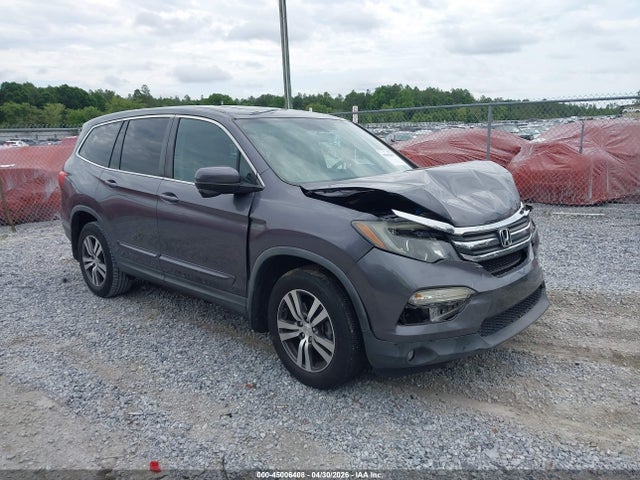 Salvage Honda Pilot Image
