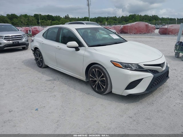 Salvage Toyota Camry Image