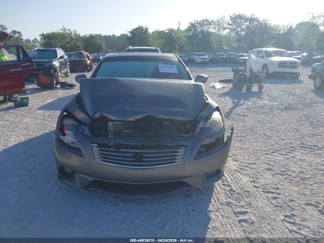 INFINITI Q60