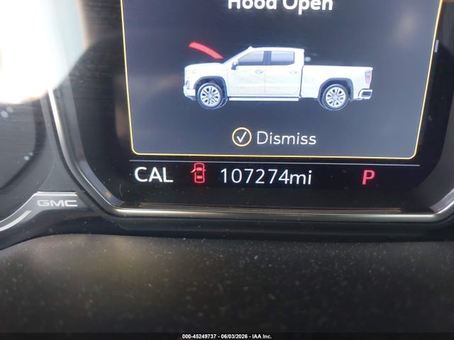 GMC Sierra 1500 4wd  Short Box Denali