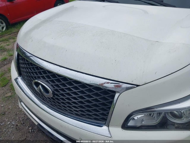 INFINITI Qx