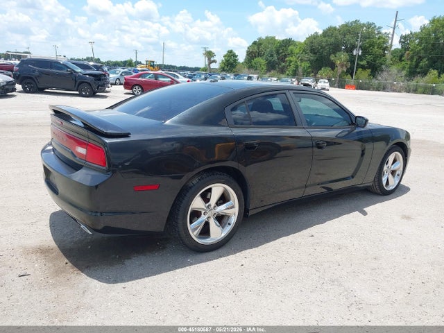 Dodge Charger Sxt