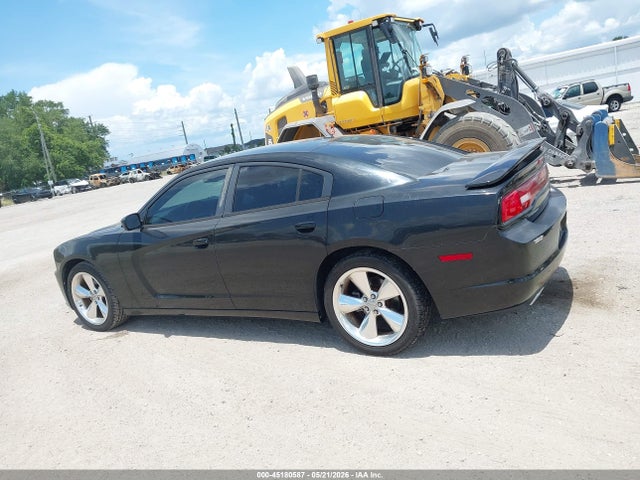 Dodge Charger Sxt