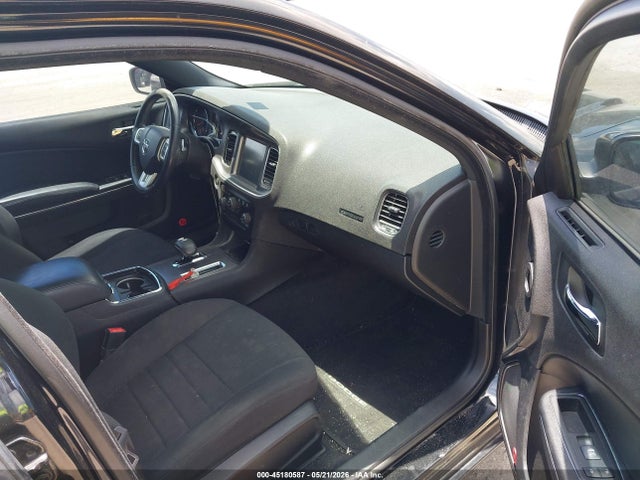 Dodge Charger Sxt