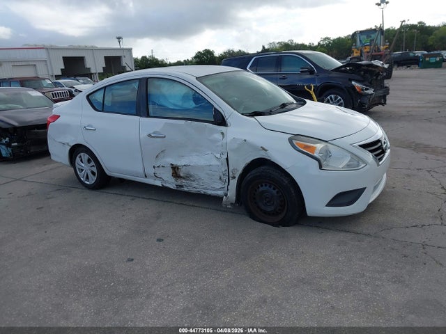 Salvage Nissan Versa Image