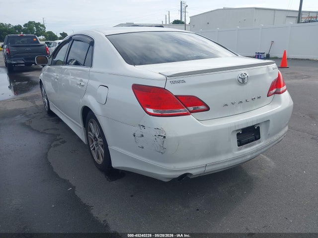 Toyota Avalon Limited