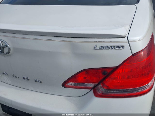 Toyota Avalon Limited