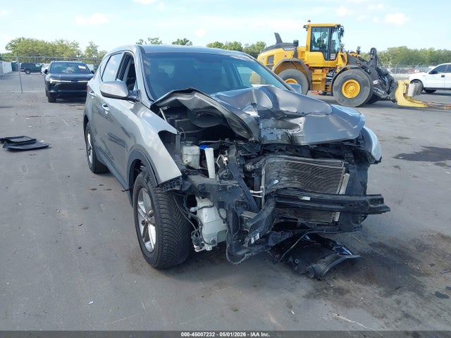 Salvage Hyundai SANTA FE Image
