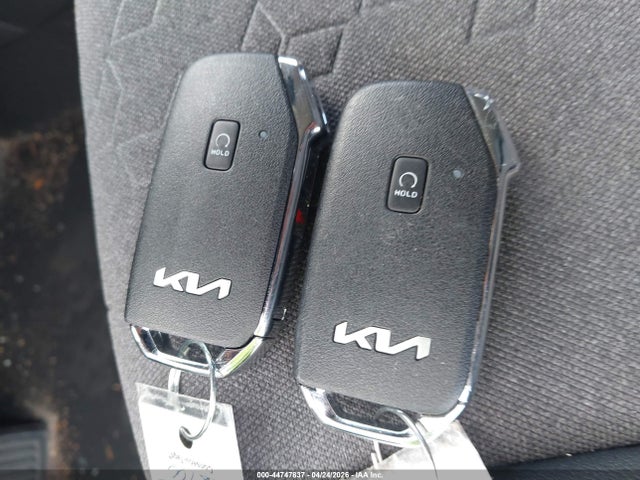 Kia Seltos S