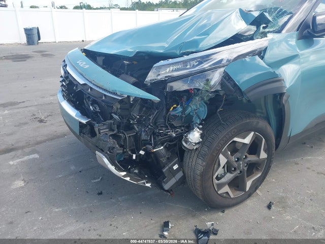 Kia Seltos S
