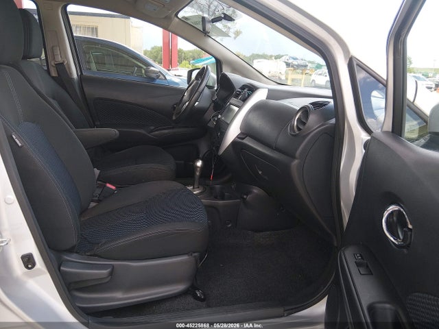 Nissan Versa Sv