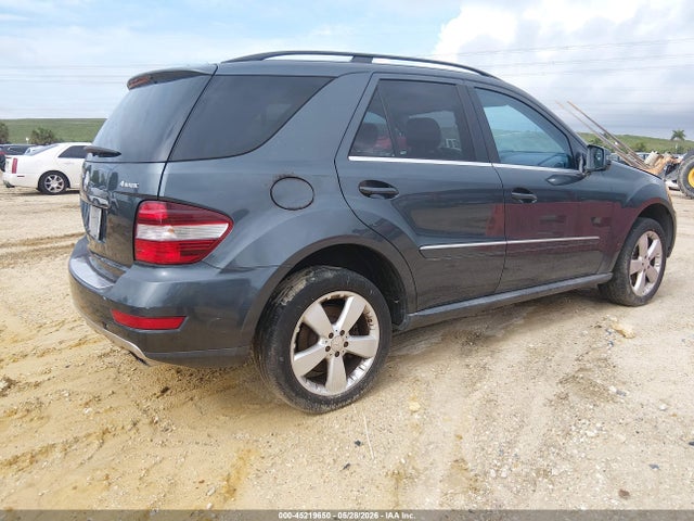 Mercedes-Benz M-Class 4matic