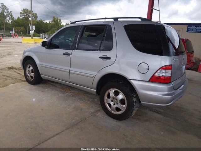 Mercedes-Benz M-Class 4matic