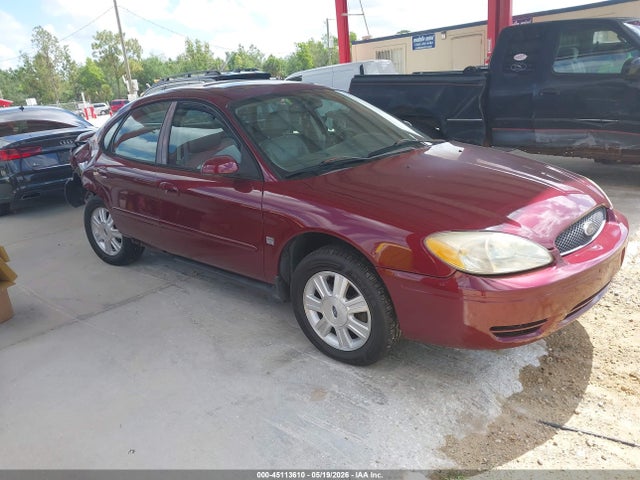 Salvage Ford Taurus Image