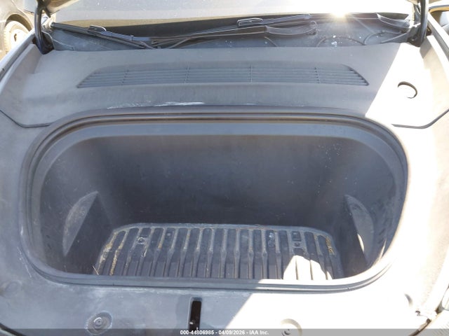 Tesla Model Y Performance Dual Motor All-wheel Drive