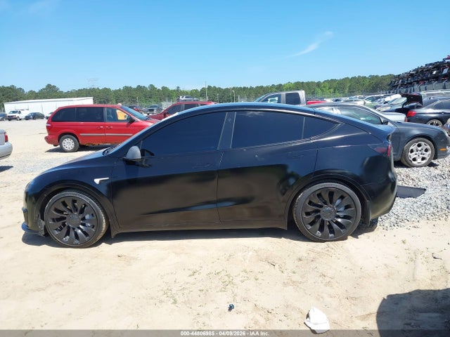 Tesla Model Y Performance Dual Motor All-wheel Drive