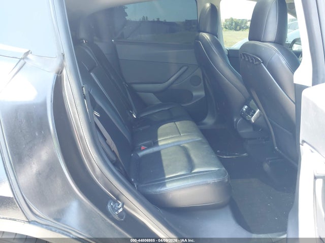 Tesla Model Y Performance Dual Motor All-wheel Drive