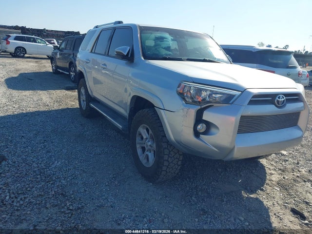 Salvage Toyota 4Runner Image