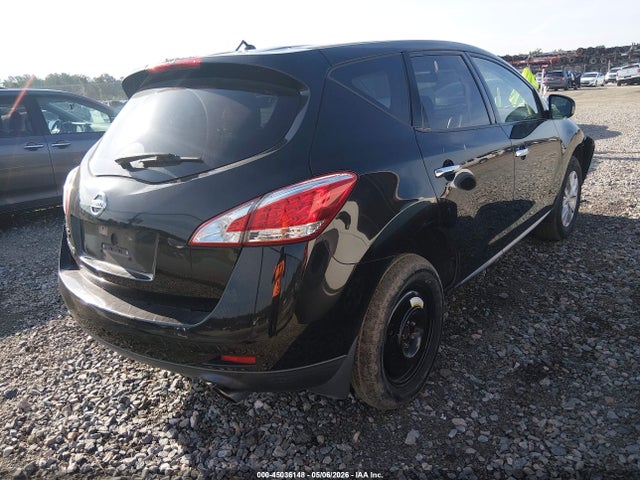 Nissan Murano S