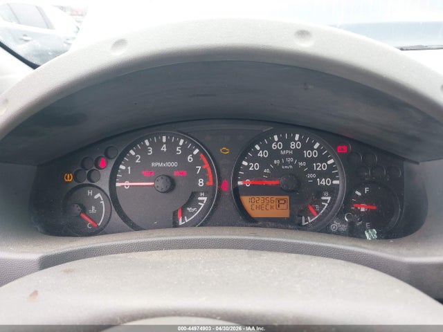 Nissan Frontier Sv