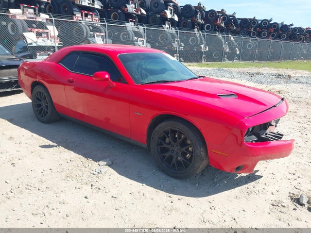 Salvage Dodge Challenger Image