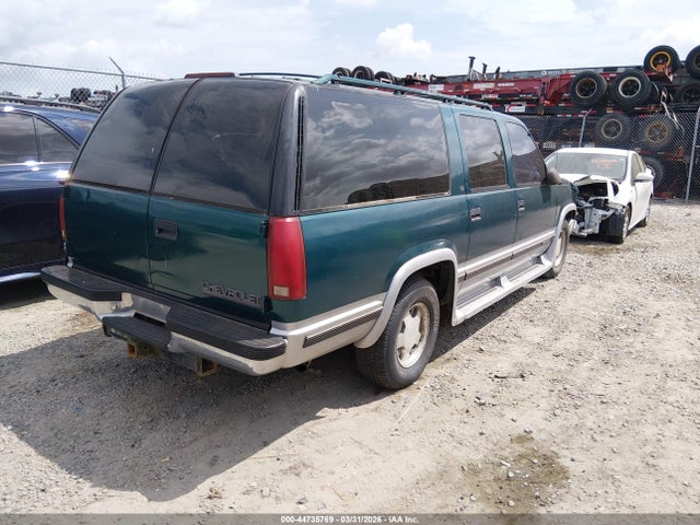 Chevrolet Suburban C1500