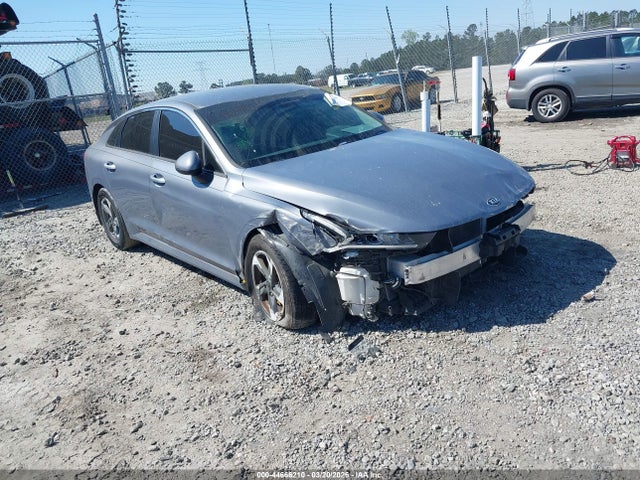 Salvage Kia K5 Image